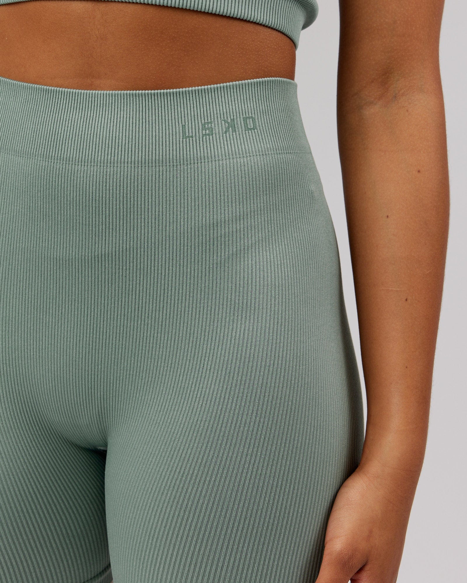 Model wearing Minimal Ribbed Seamless Shorts - Frost