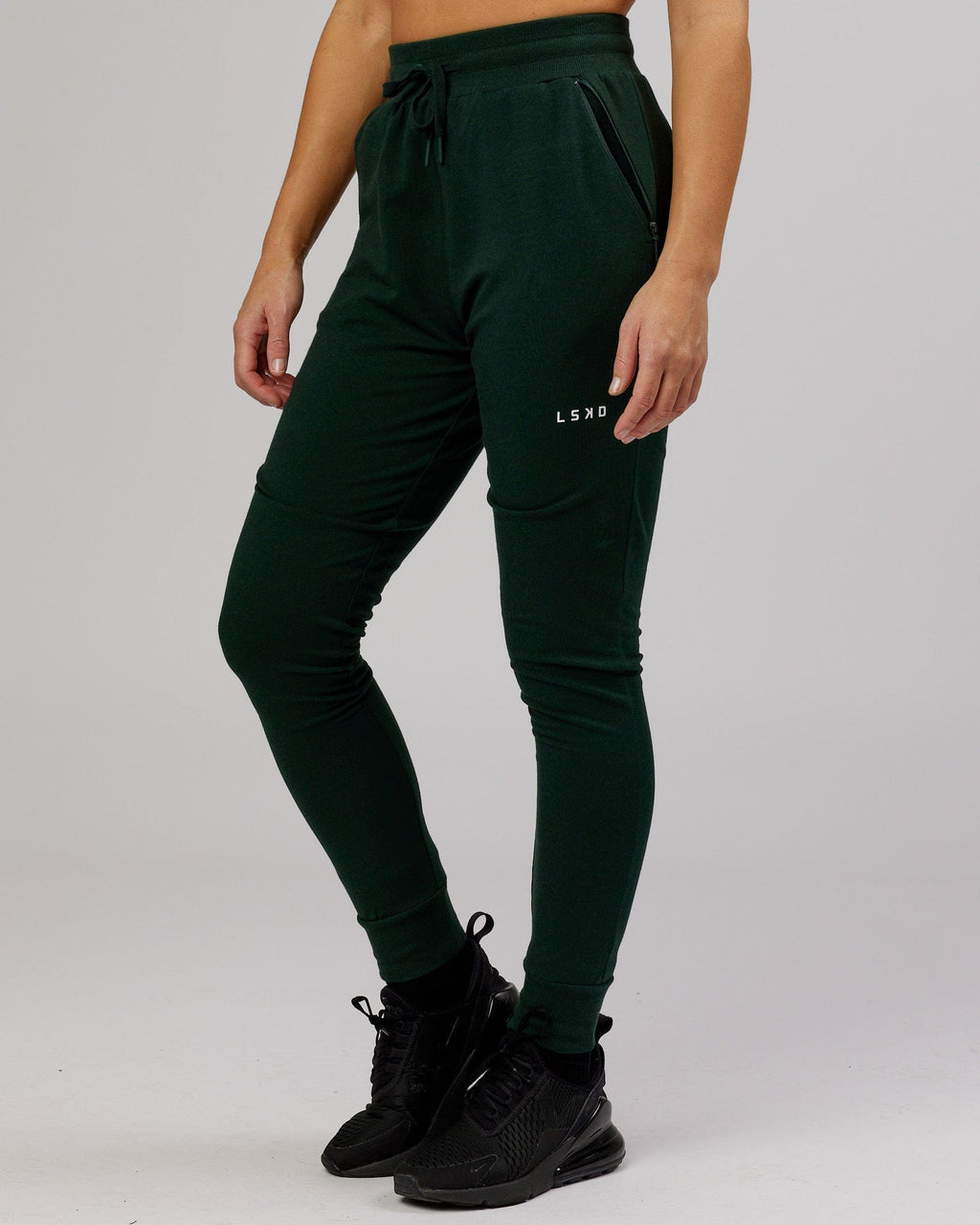 Model wearing PB Jogger - Forest-Tonal