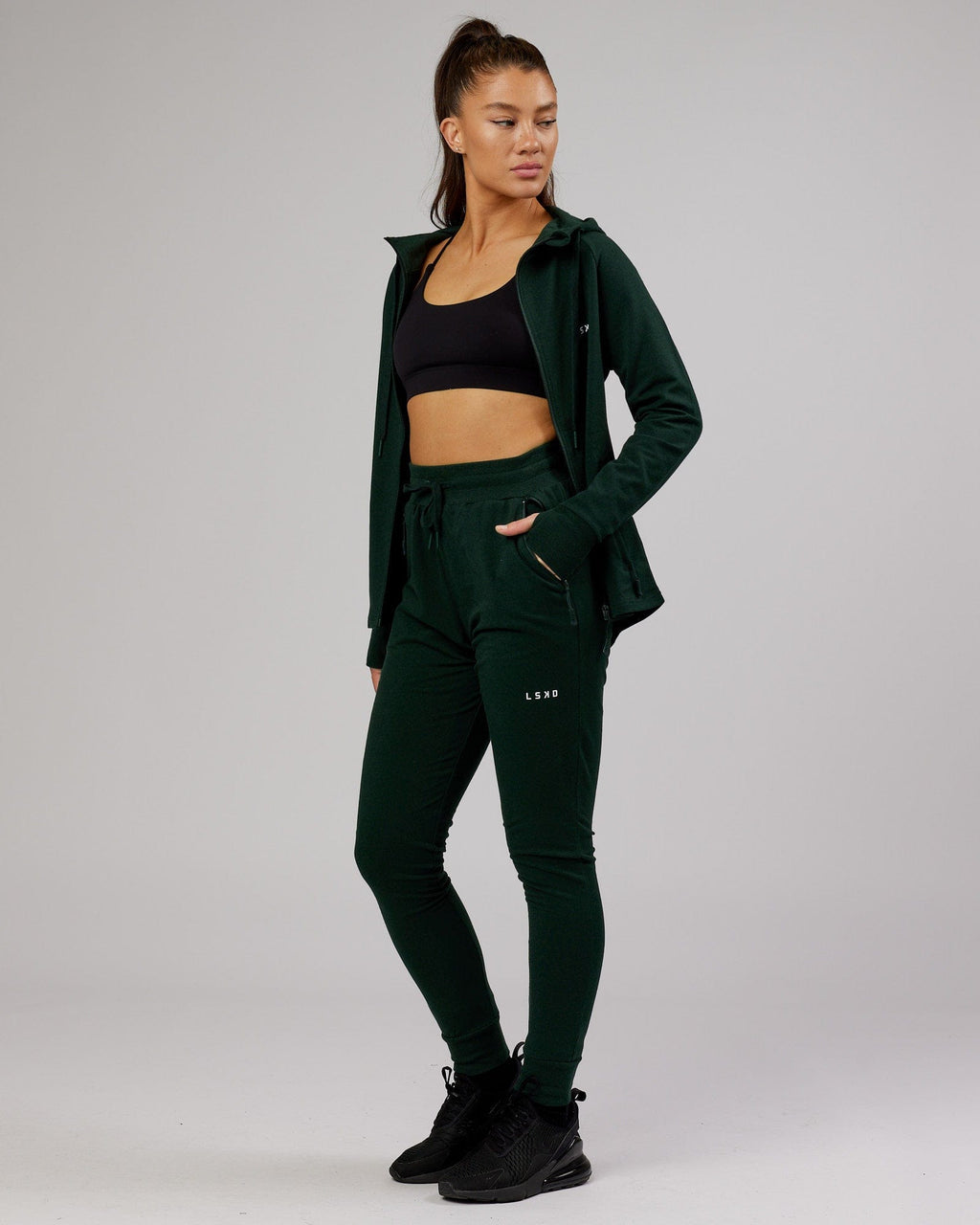 Model wearing PB Jogger - Forest-Tonal