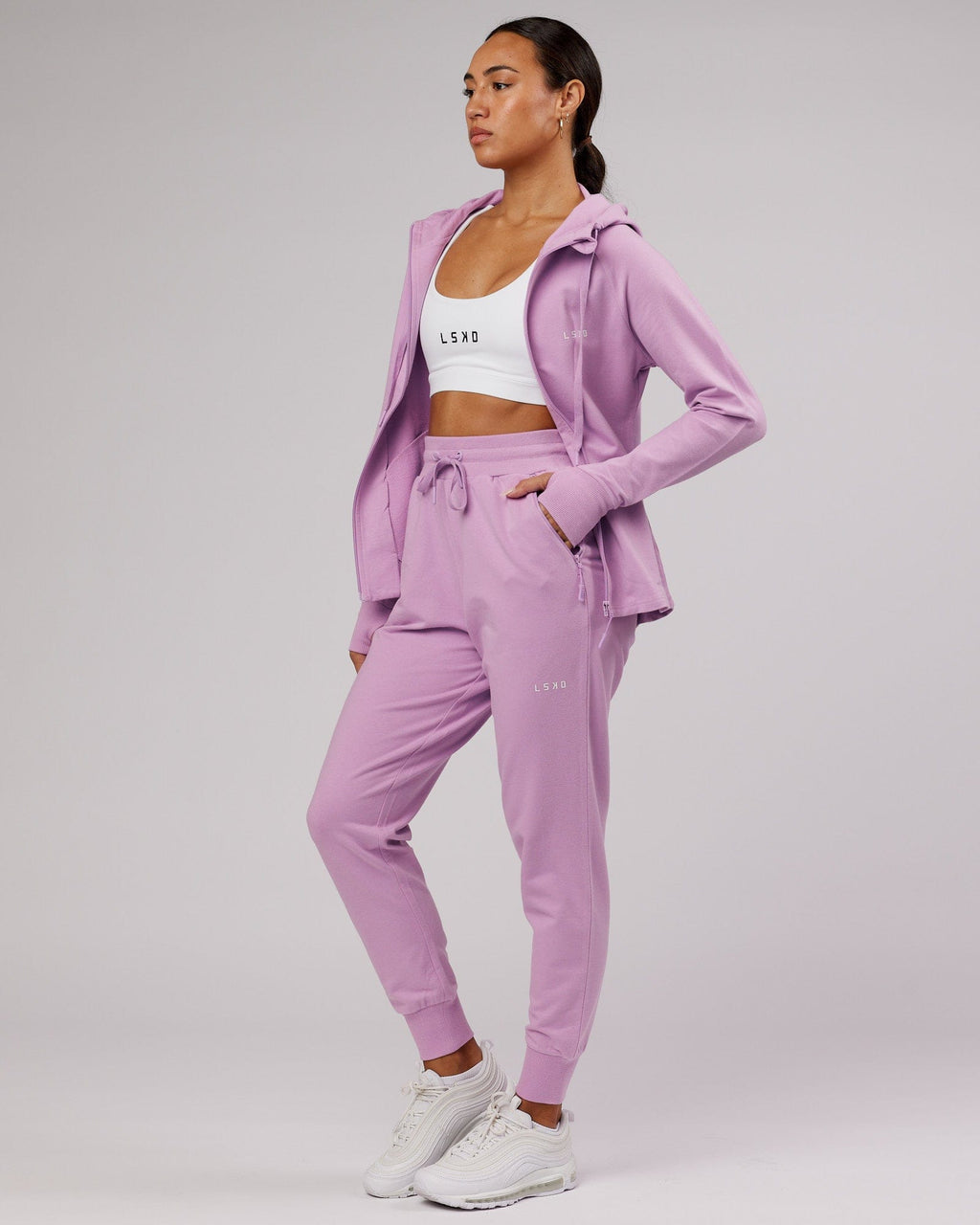 Model wearing PB Jogger - Lilac-Tonal
