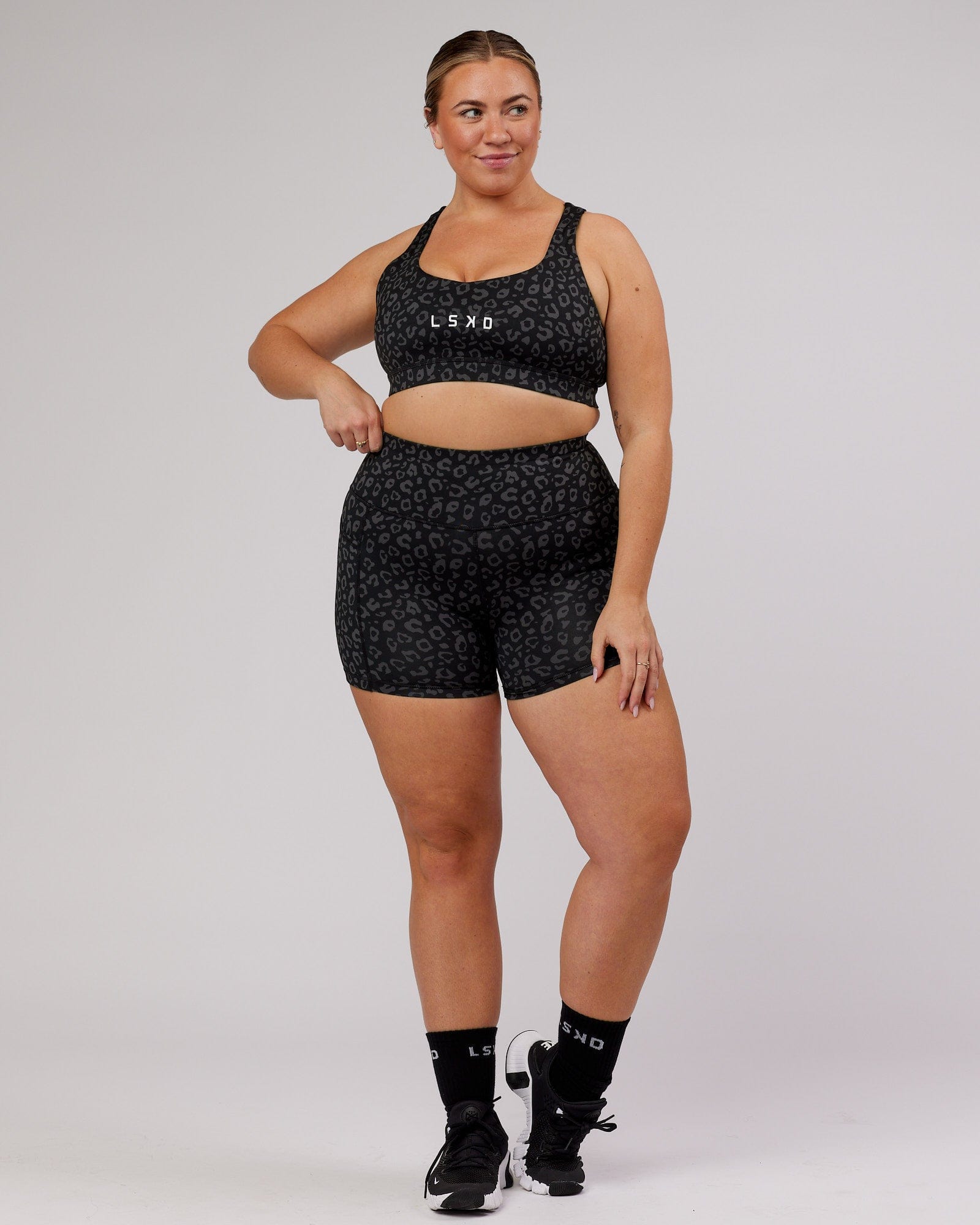 Model wearing Rep Sports Bra Small Logo - Fever