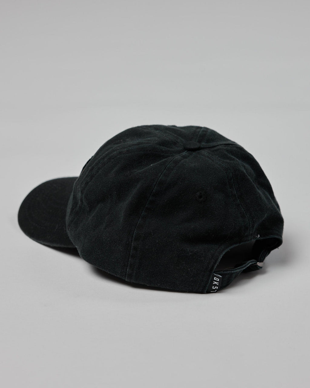 Model wearing Reserves Cap - Pirate Black