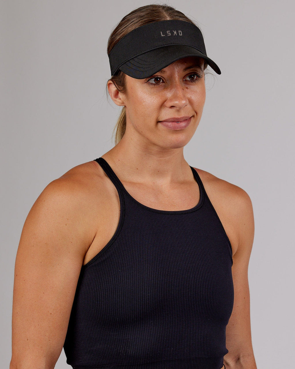 Model wearing Sprint Performance Visor - Black