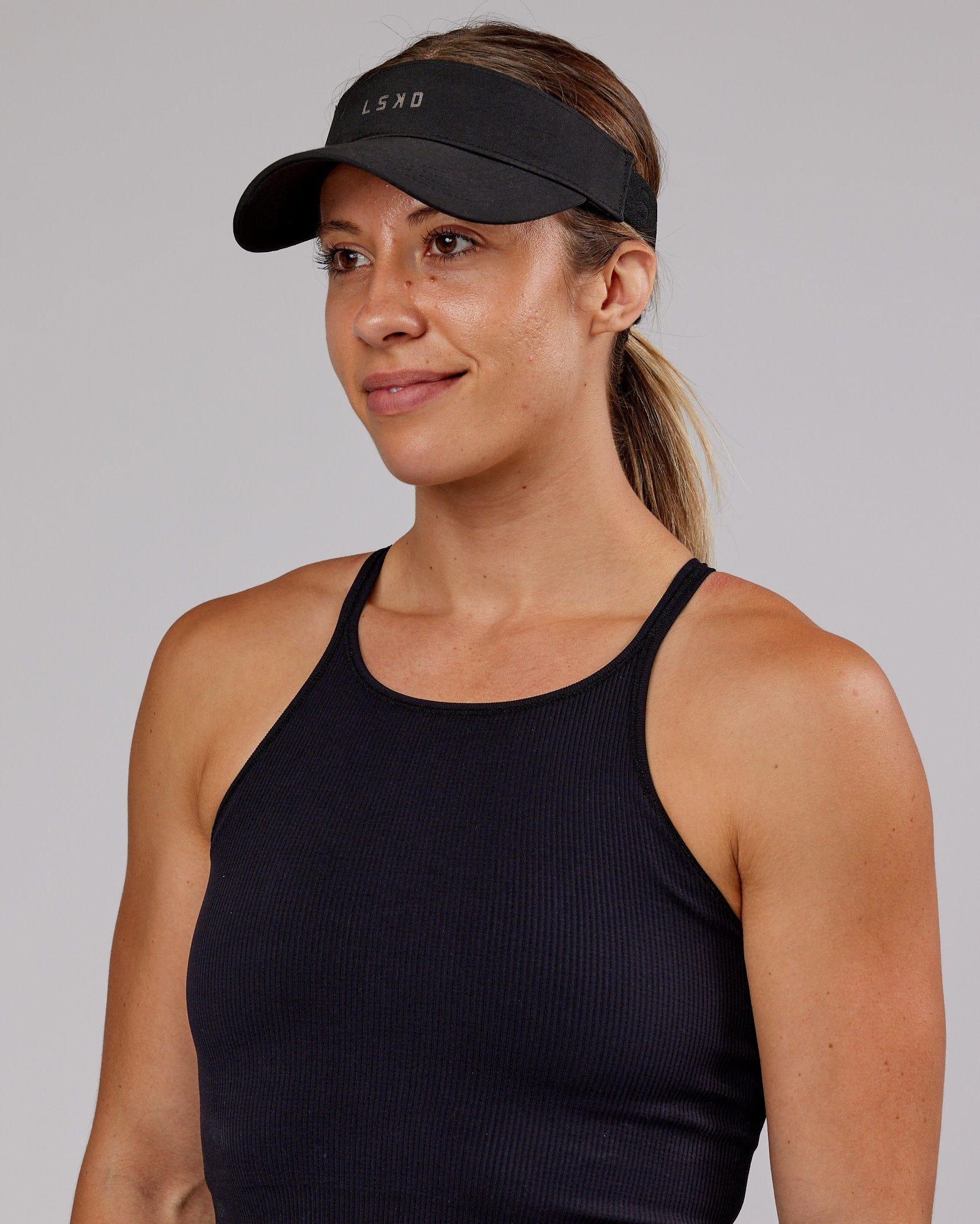 Model wearing Sprint Performance Visor - Black