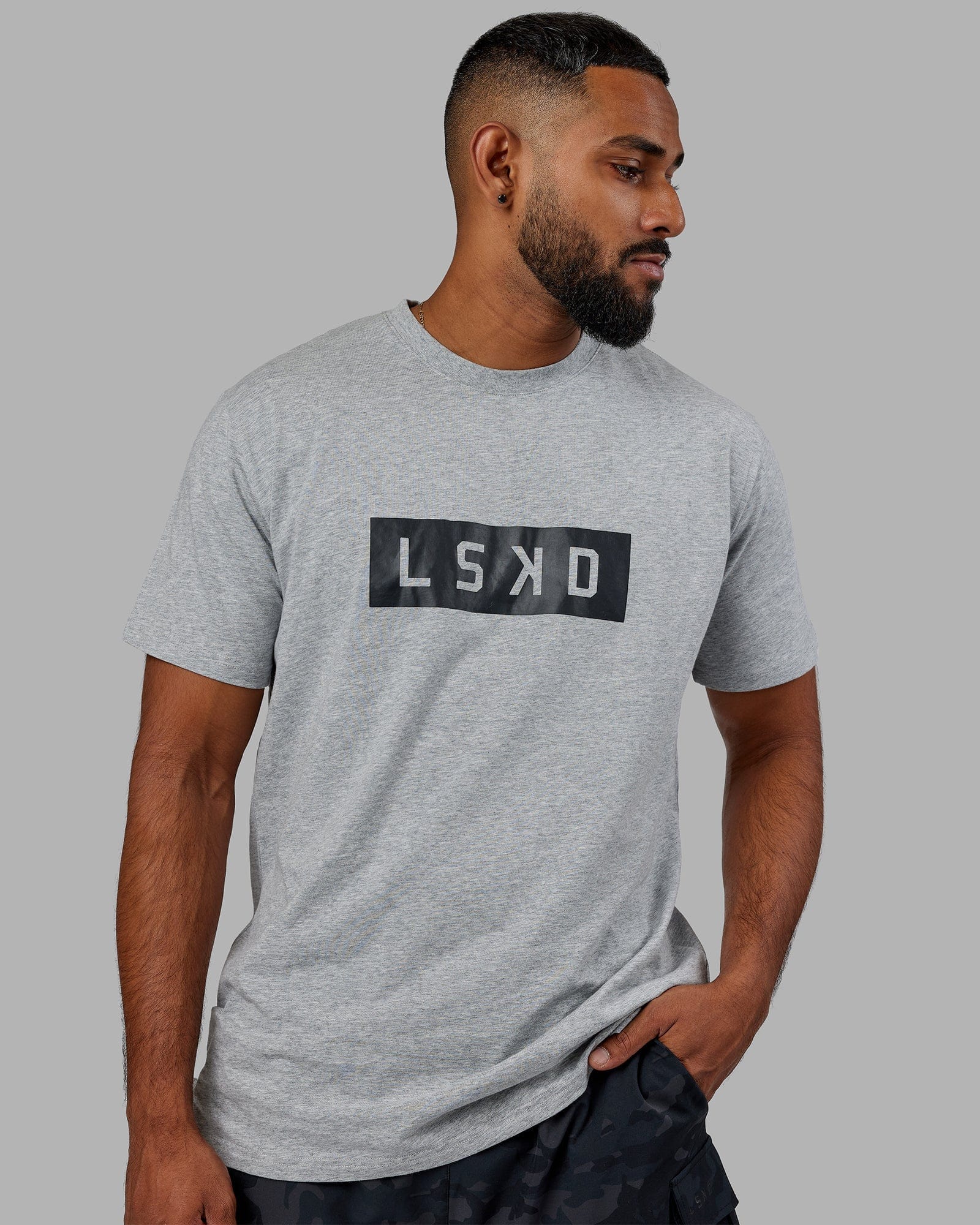 Model wearing Strength FLXCotton Tee - Lt Grey Marl