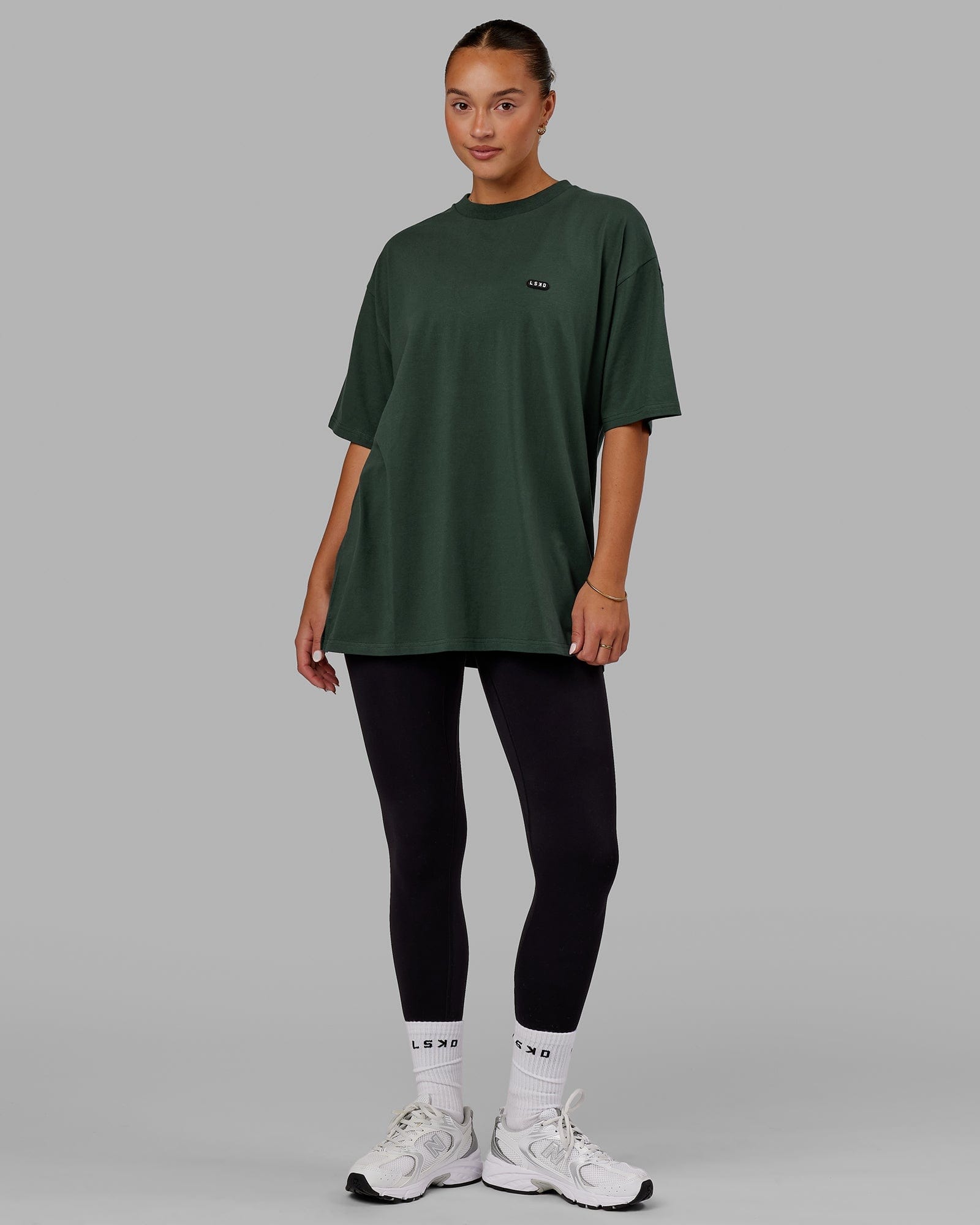 Model wearing Unisex Capsule FLXCotton Tee Oversize - Vital Green