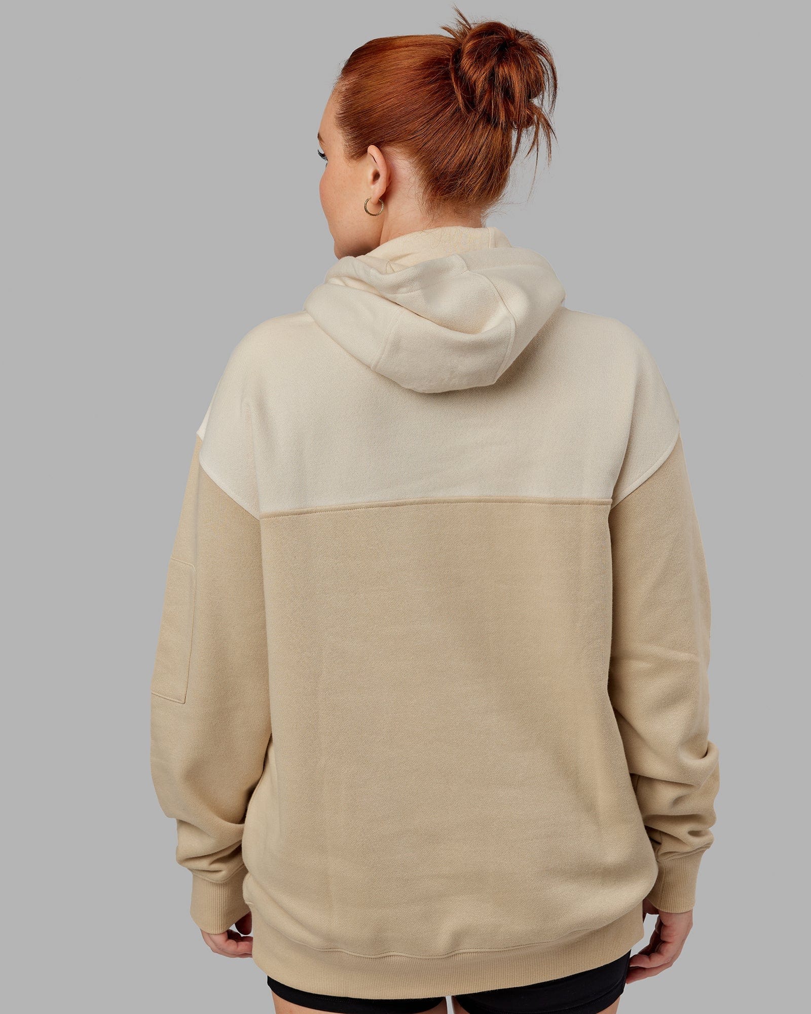 Model wearing Unisex Contrary Hoodie Oversize - Pale Khaki