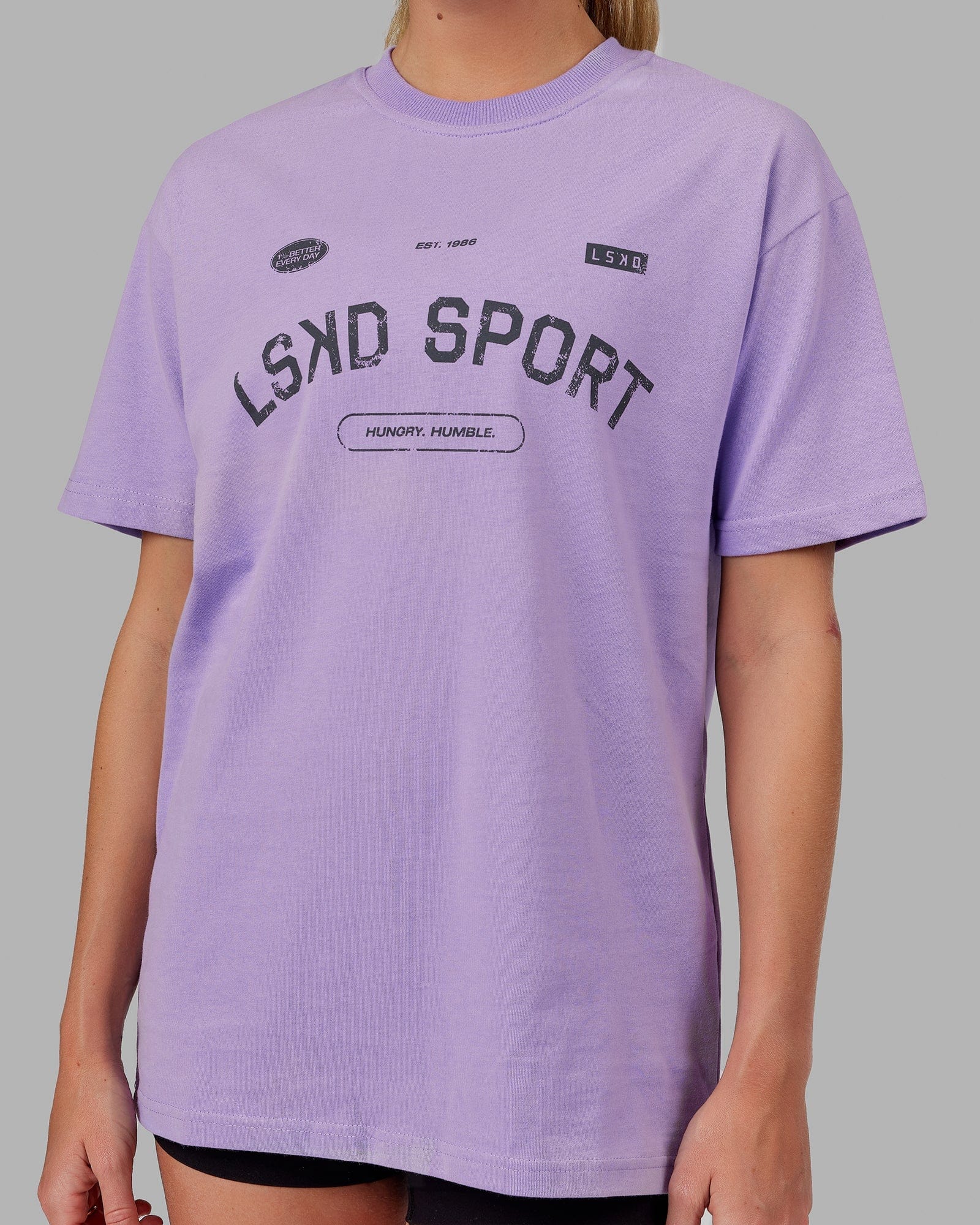 Model wearing Unisex Free Throw Heavyweight Tee Oversize - Peak Purple