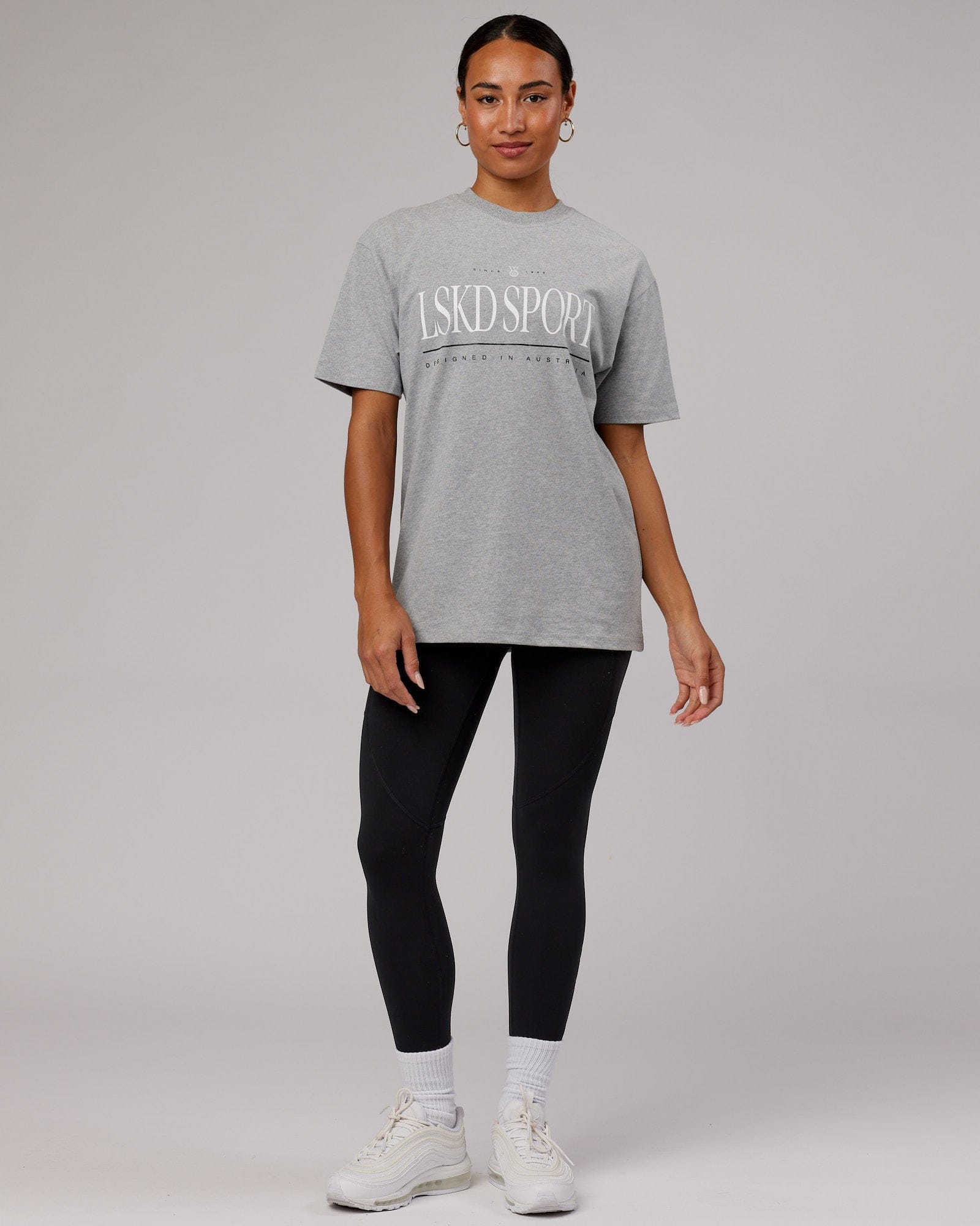 Model wearing Unisex Heritage Heavyweight Tee Oversize - Lt Grey Marl