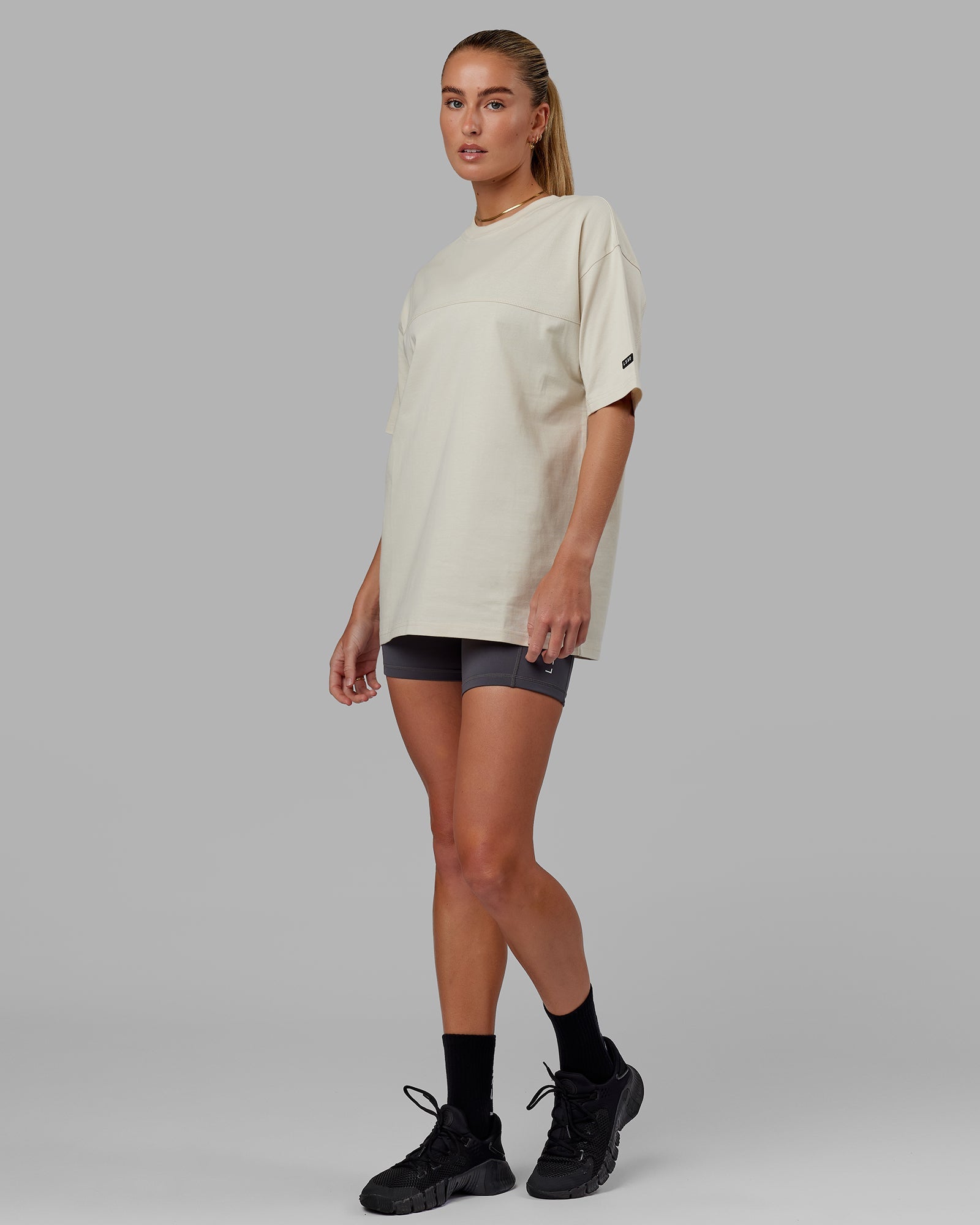 Model wearing Unisex Lab Heavyweight Tee Oversize - Bone