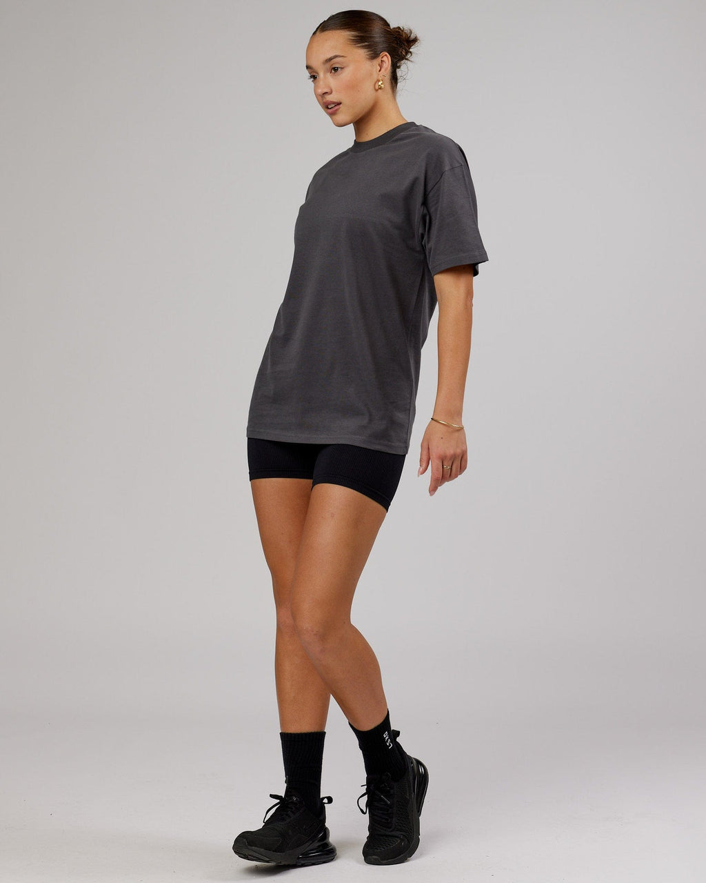 Model wearing Unisex Wrap Heavyweight Tee Oversize - Asphalt