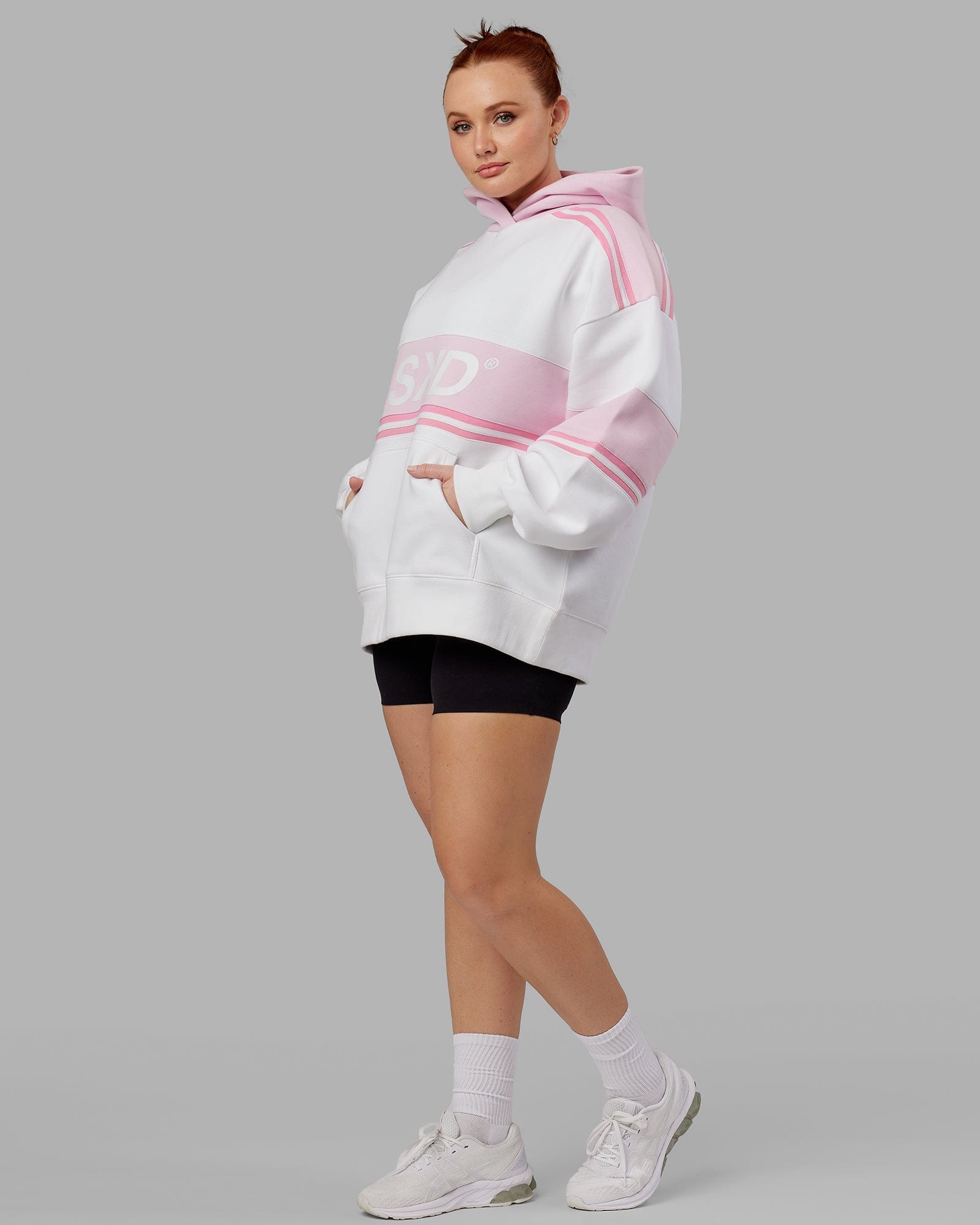 Model wearing A-Team Hoodie Oversize - White-Petal Pink