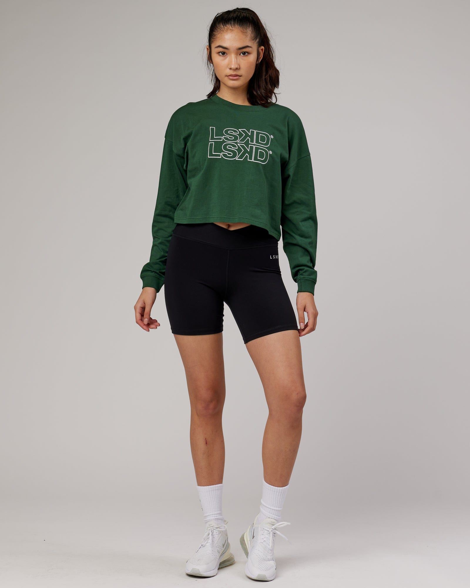 Model wearing Stacks Up LS Tee - Pineneedle