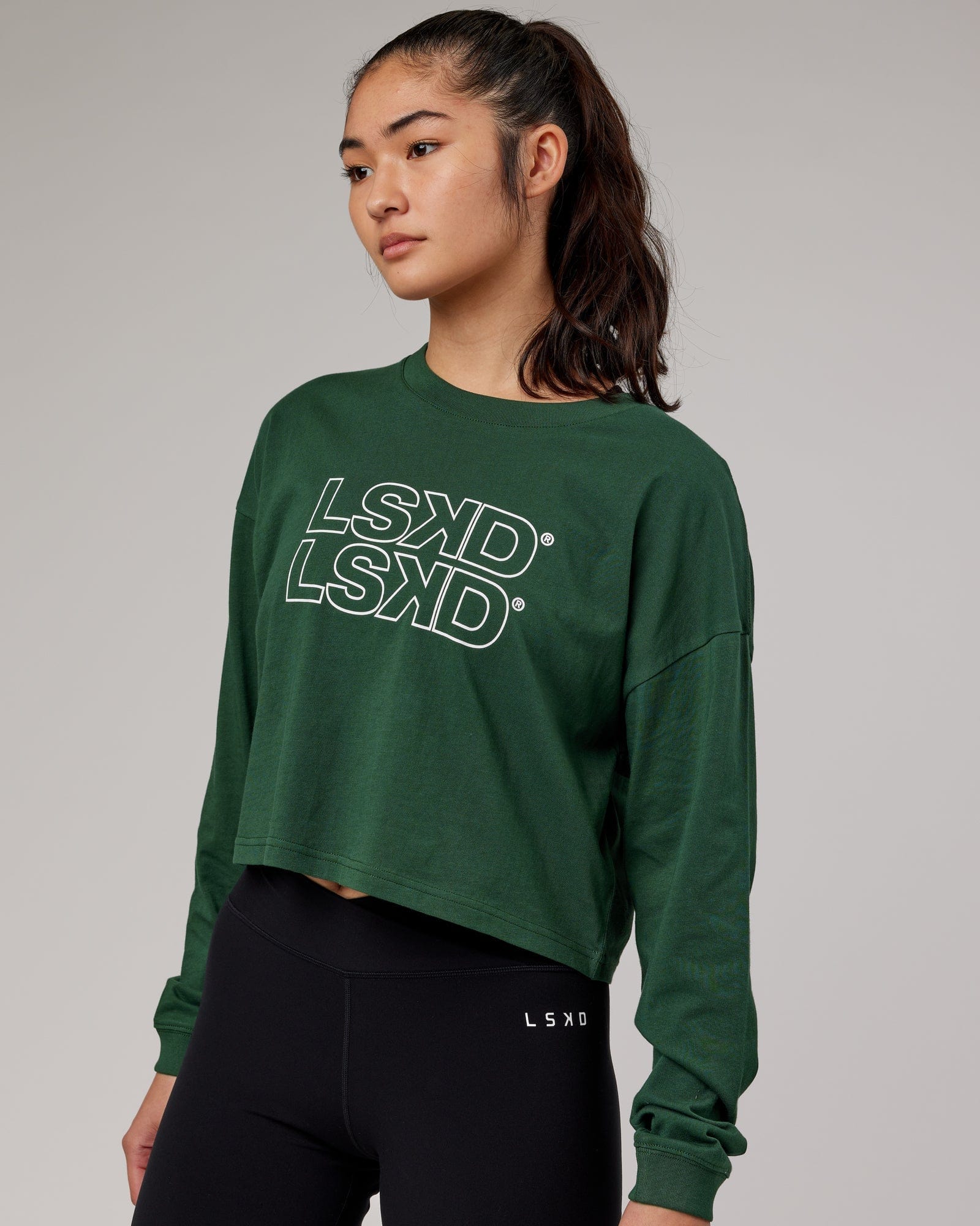 Model wearing Stacks Up LS Tee - Pineneedle