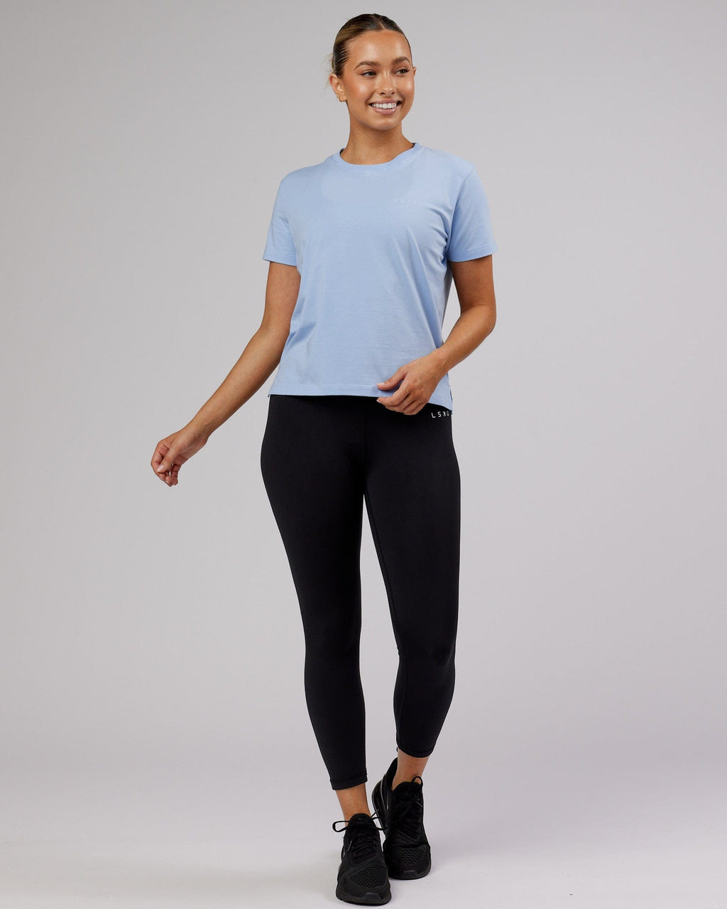 Model wearing Deluxe PimaFLX Tee - Windsurfer